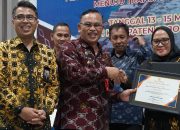Kota Palu Sabet Penghargaan Kematangan Unit Kerja Pengadaan BarangJasa