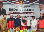 Muhammad J Wartabone Serahkan Berkas Pendaftaran Walikota Palu ke Gerindra