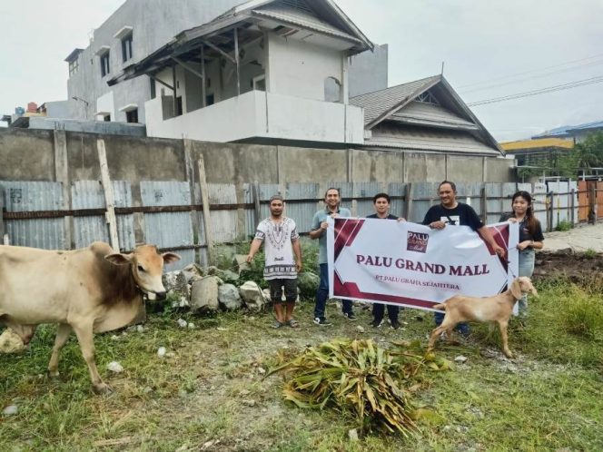 
					Palu Grand Mall Berikan Hewan Kurban dalam Rangka Hari Raya Idul Adha 1445 Hijriah