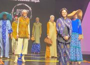 Tenun Donggala Tampil di Panggung MUFFEST+ 2024, Hasil Kolaborasi KPwBI Sulteng dan FFF byFery