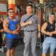 SELALU SUPORT : Owner Milenium Gym Wijaya Chandra foto bersama sejumlah atlet Sulteng di ruang New Milenium Gym Palu. 