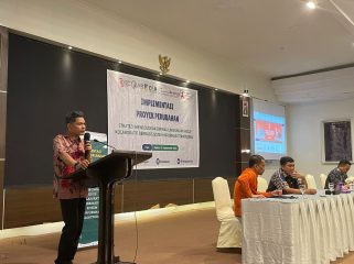 FOTO :  Susana kegiatan sosialisasi implementasi proyek perubahan strategi mewujudkan pembinaan dan pengawasan lingkungan hidup kolaboratif berbasis sistem informasi terintegrasi, yang dilaksanakan DLH Sulteng.(ist)