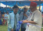 Ahmad Ali Resmi Buka Pasar Murah di Tentena, Ribuan Warga Antusias Sambut Bantuan