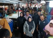 Jelang Natal dan Tahun Baru, Wakil Wali Kota Palu Tinjau Pasar Tradisional Pastikan Stok Bahan Pokok Aman