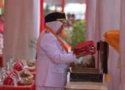 Wagub Reny Pimpin Upacara Penurunan Bendera HUT ke-80 RI di Sulteng