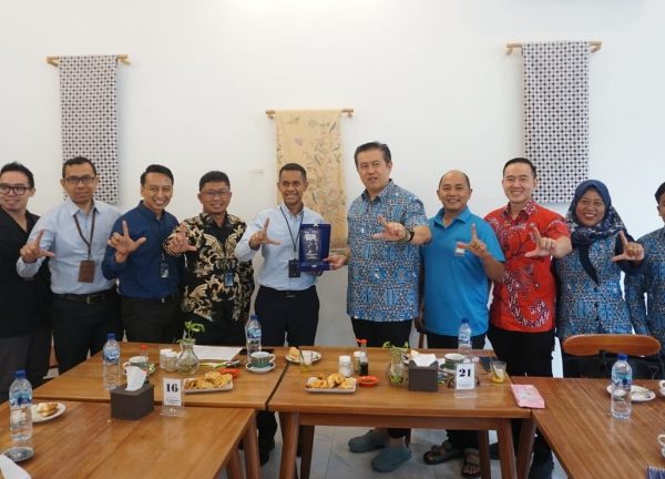 Coffee Morning Perkuat Sinergi APINDO, PSMTI, dan Bank Mandiri di Sulawesi Tengah