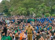 Di Depan Ribuan Massa Aksi, Gubernur Sulteng Tegaskan Komitmen Berantas Tambang Ilegal
