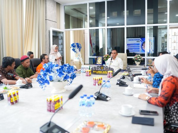 Gubernur Anwar Hafid Apresiasi Program Satu Harga Sekda Parimo