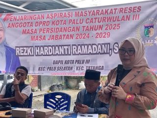 Reses di Petobo, Rezki Hardianti Ramadani Dengar Langsung Keluhan Soal Sampah dan Jalan Rusak