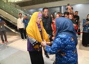 Wagub dr. Reny Sambut Kedatangan Gubernur Jawa Timur Khofifah Indar Parawansa di Palu