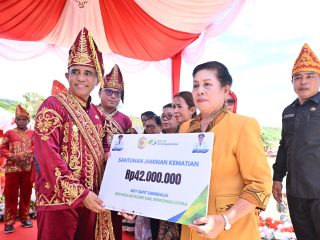 Gubernur Anwar Hafid Pimpin Upacara HUT ke-12 Kabupaten Morowali Utara: “Bersatu dalam Harmoni untuk Maju Bersama”